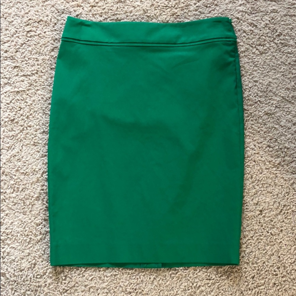 The Limited Exact Stretch Pencil Skirt Green